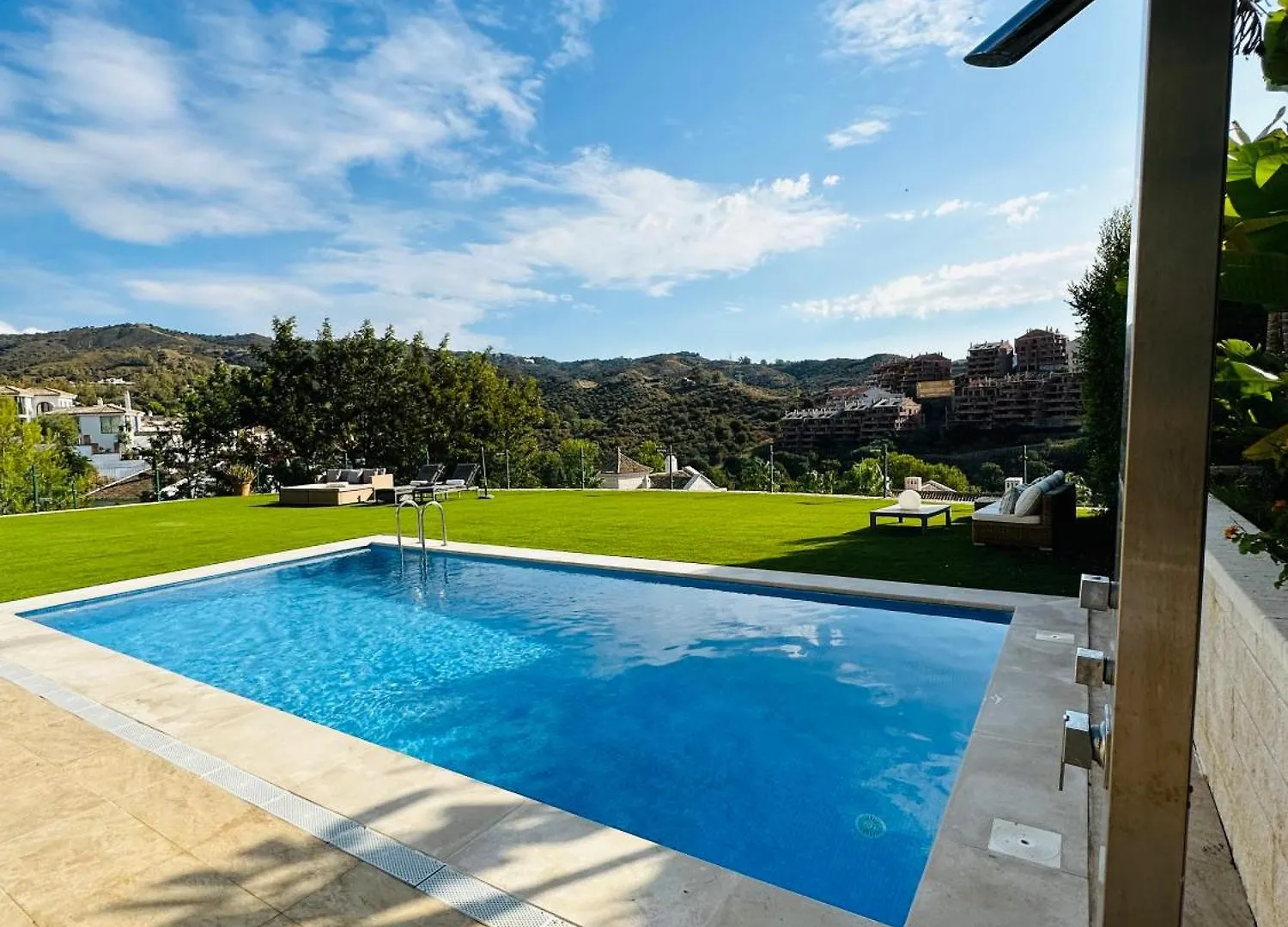 Villa Issa Private Loft In Marbella 0*,